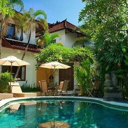 Yuli Bungalows Kuta Lombok Exterior foto