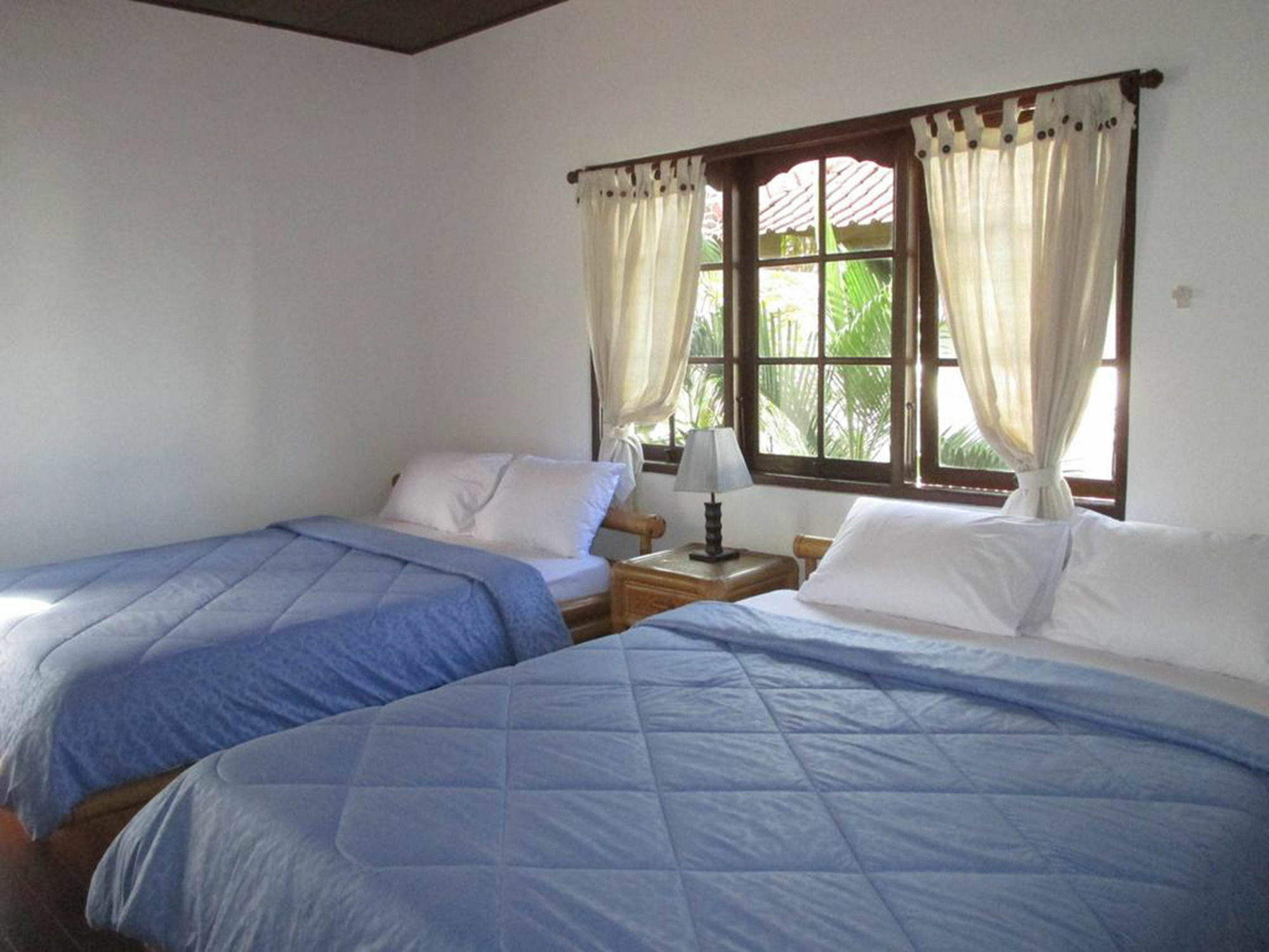 Yuli Bungalows Kuta Lombok Exterior foto